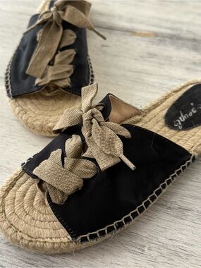 Free People Lolly Black & Tan Espadrille Slide Sandals size 37
